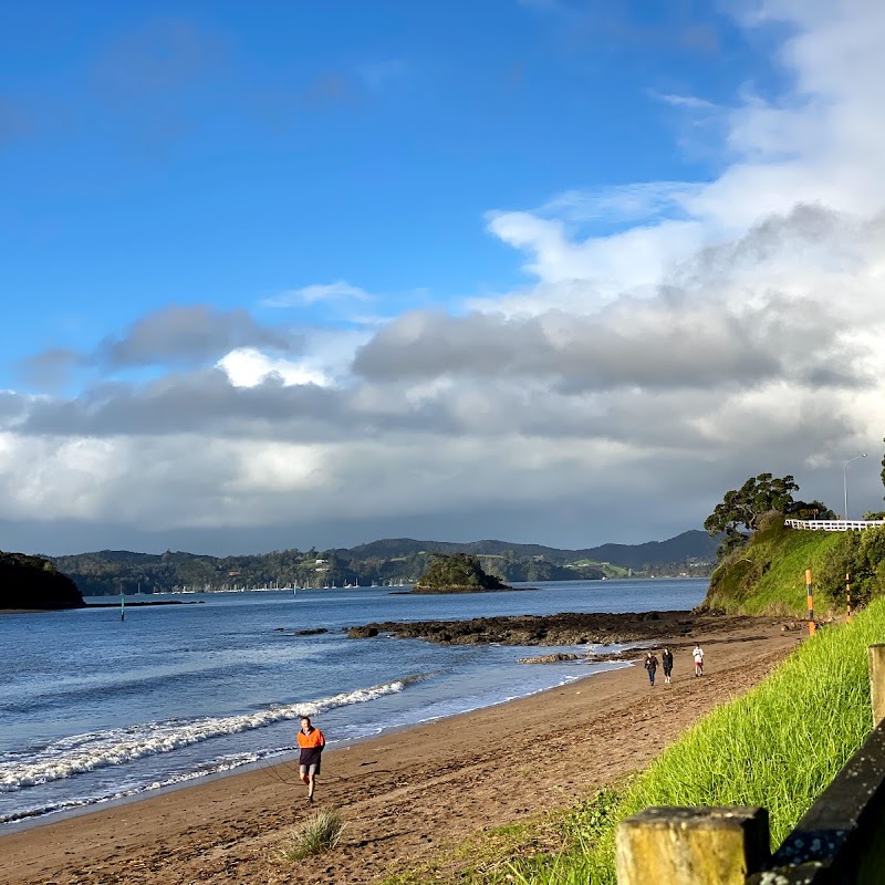 Paihia Beach