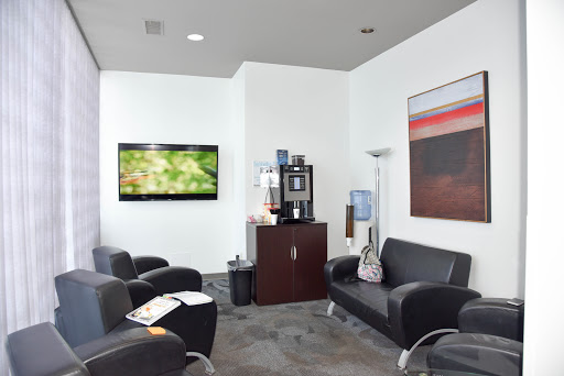 Hyundai Dealer «Superior Hyundai», reviews and photos, 916 E Oak St, Conway, AR 72032, USA