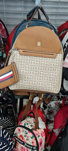 Clothing Store «Ross Dress for Less», reviews and photos, 415 South State Road 7, Hollywood, FL 33023, USA