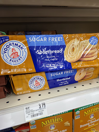 Grocery Store «Schnucks», reviews and photos, 200 N Vine St, Urbana, IL 61802, USA