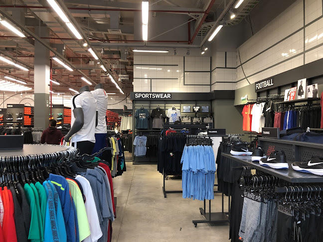 Opiniones de Outlet Nike San Pedro La Paz en San Pedro de La Paz - Tienda de ropa