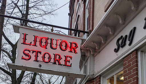 Liquor Store «Sag Harbor Liquor Store», reviews and photos, 52 Main St, Sag Harbor, NY 11963, USA