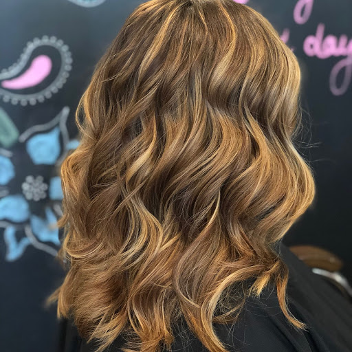 Beauty Salon «Mint Salon And Spa», reviews and photos, 531 North St, Jim Thorpe, PA 18229, USA