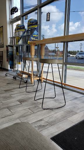 Auto Repair Shop «Meineke Car Care Center», reviews and photos, 2390 Laurens Rd, Greenville, SC 29607, USA