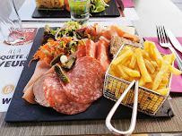 Steak tartare du Restaurant français La Table du Meunier à Cassel - n°3