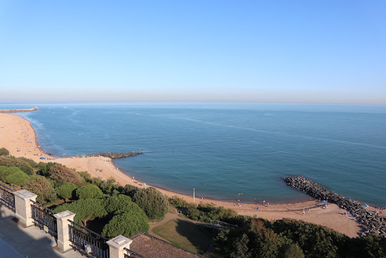 Folkestone Beach