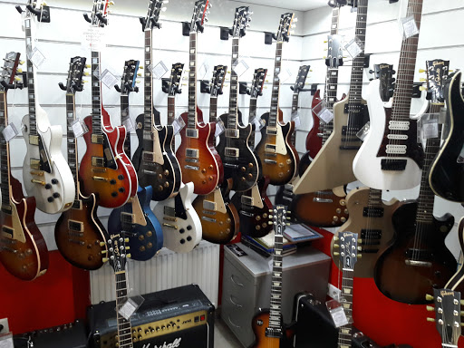 Guitar shops in Kiev