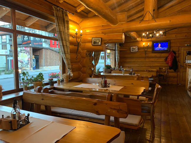 Дървената къща(The Log House) - Ресторант