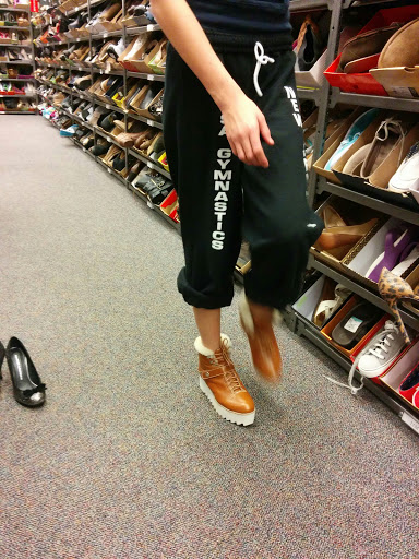 Department Store «Nordstrom Rack Bergen Town Center», reviews and photos, 510 Bergen Town Center, Paramus, NJ 07652, USA