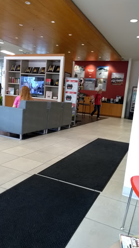 Car Dealer «Toyota of Newnan», reviews and photos, 2 Herring Rd, Newnan, GA 30265, USA