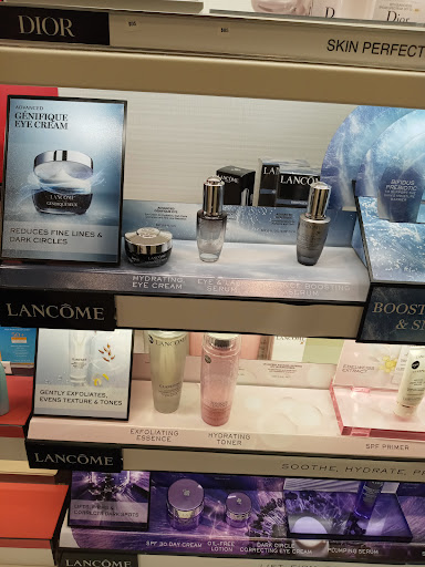 Cosmetics Store «SEPHORA», reviews and photos, 4502 S Steele St #840, Tacoma, WA 98409, USA