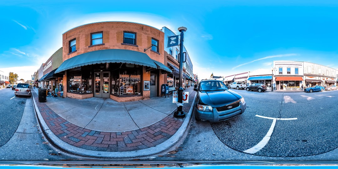 Antiques On Salem Street