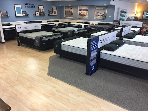 Furniture Store «Furniture Plus», reviews and photos, 10246 NE Halsey St, Portland, OR 97220, USA