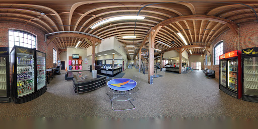 Health Club «Onelife Fitness - Norfolk Gym», reviews and photos, 1900 Monticello Ave, Norfolk, VA 23517, USA