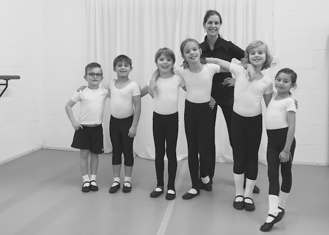 Reviews of School of Dance Mortlake in London - Dance school