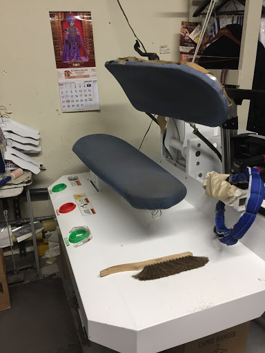 Dry Cleaner «W 106 Cleaners», reviews and photos, 4335 W 106th St # 300, Carmel, IN 46032, USA