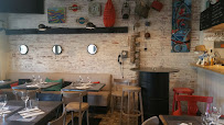 Atmosphère du Restaurant La Boite à Sardines à Fouesnant - n°11