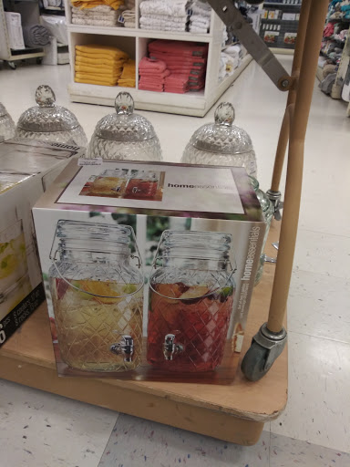 Department Store «Marshalls», reviews and photos, 200 Border St, East Boston, MA 02128, USA