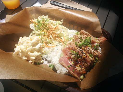 Shopping Mall «Quail Hill Shopping Center», reviews and photos, 6501 - 6875 Quail Hill Pkwy, Irvine, CA 92603, USA