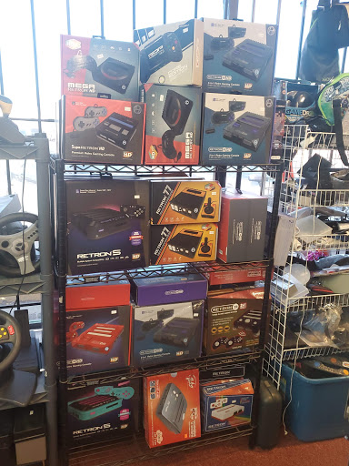 Video Game Store «Retro-Taku Videogames», reviews and photos, 507 West 11 Mile Road, Madison Heights, MI 48071, USA