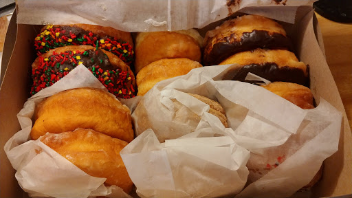 Donut Shop «Donut Shoppe», reviews and photos, 1535 University Blvd N, Jacksonville, FL 32211, USA