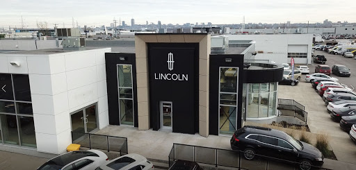 Desjardins Auto Collection, 175 Rue du Marais, Ville de Québec, QC G1M 3C8, Canada, 