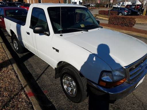 Used Car Dealer «Pre-Owned Car & Truck Liquidation Center», reviews and photos, 1510 S Military Hwy, Chesapeake, VA 23320, USA