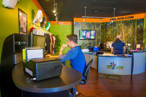 Custom T-shirt Store «Big Frog Custom T-Shirts of Valrico - Brandon», reviews and photos, 3478 Lithia Pinecrest Rd, Valrico, FL 33596, USA