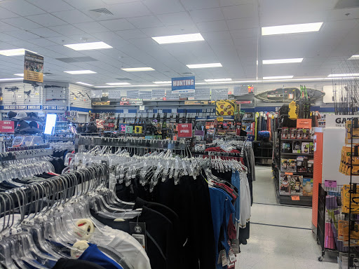 Sporting Goods Store «Big 5 Sporting Goods», reviews and photos, 720 Woollomes Ave Suite 104, Delano, CA 93215, USA