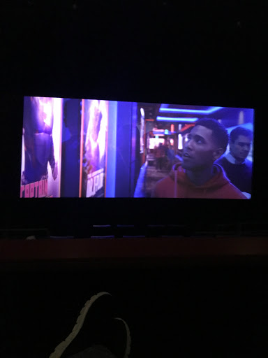 Movie Theater «Regal Cinemas Ronkonkoma 9», reviews and photos, 565 Portion Rd, Ronkonkoma, NY 11779, USA