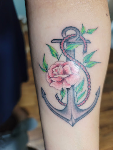 Explore 1992 tattoo ideas, creative tattoo ideas in Lafayette, available at Instant Classic Tattoo