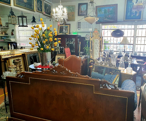 Thrift Store «Waldans Antiques Buy & Sell», reviews and photos, 4209 SW 75th Ave, Miami, FL 33155, USA