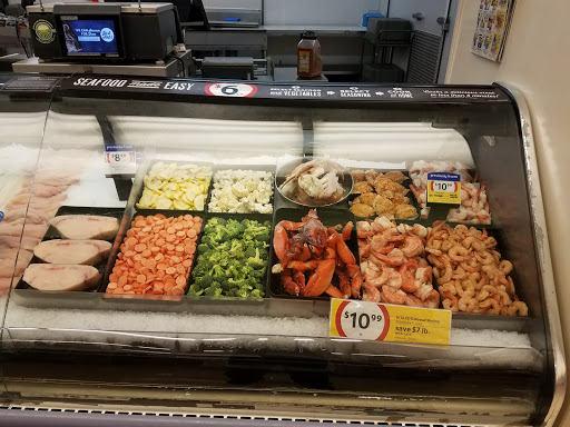 Grocery Store «Winn-Dixie», reviews and photos, 2519 McMullen Booth Rd #106, Clearwater, FL 33761, USA