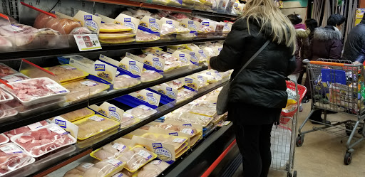 Supermarket «Associated Supermarket», reviews and photos, 3754 90th St, Flushing, NY 11372, USA