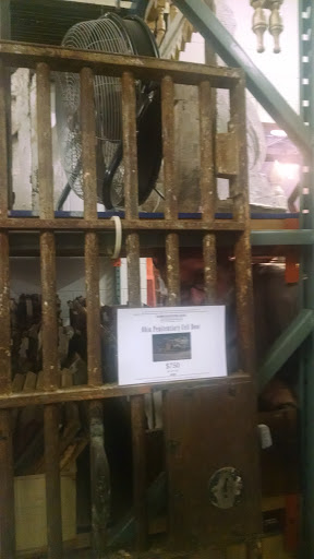 Architectural Salvage Store «Columbus Architectural Salvage», reviews and photos, 1580 Clara St, Columbus, OH 43211, USA