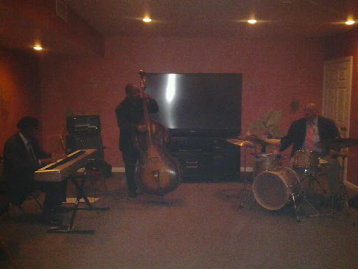 Tobacco Shop «Medina Cigar & Tobacco», reviews and photos, 307 E Washington St, Medina, OH 44256, USA