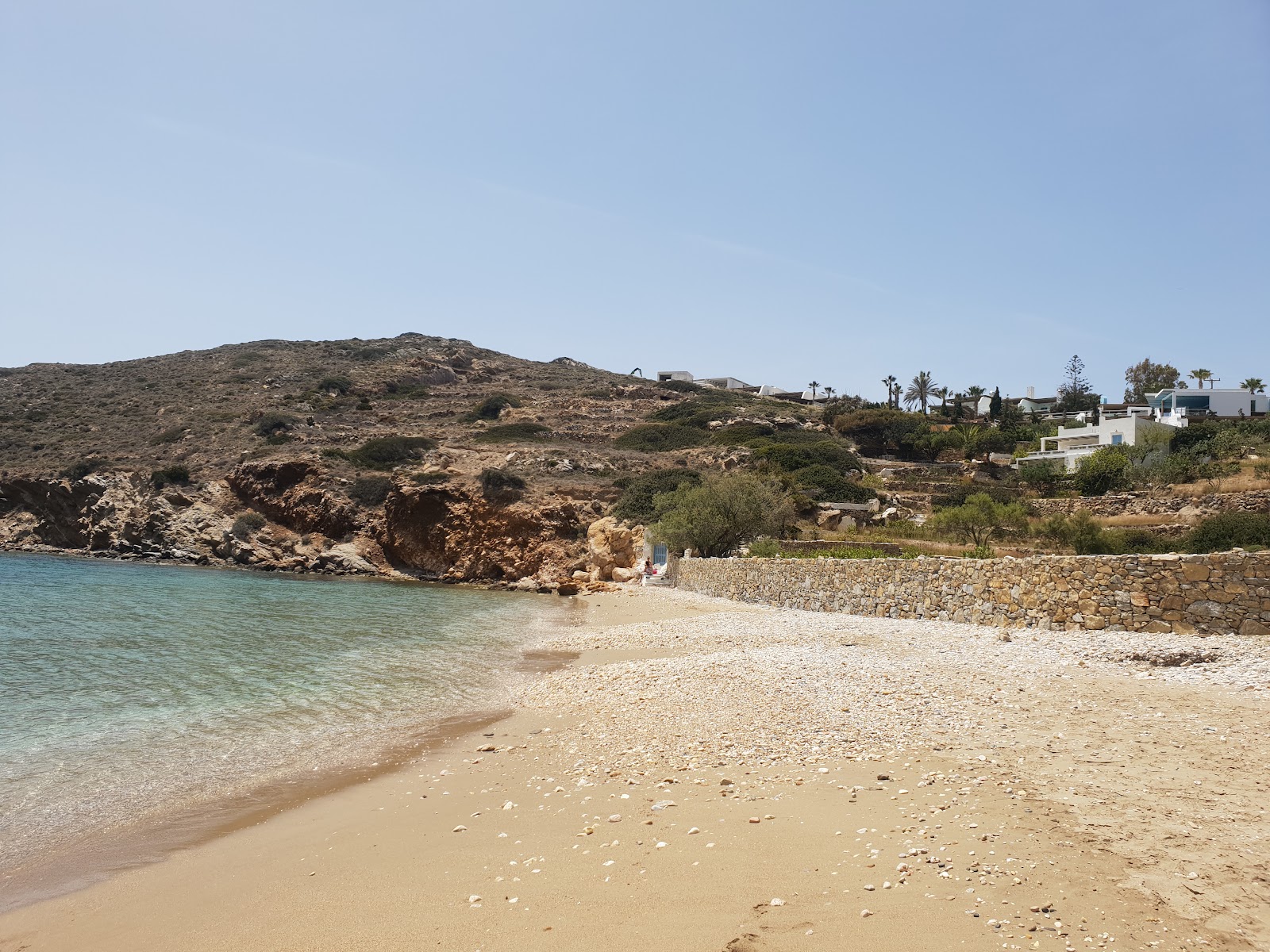 Fotografie cu Tzamaria Beach zonele de facilități