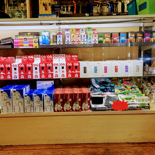Vaporizer Store «Vape Master & Smoke Shop», reviews and photos, 1708 Long Beach Blvd, Long Beach, CA 90813, USA
