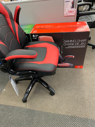 Office Supply Store «Staples», reviews and photos, 24-41 31st St, Astoria, NY 11102, USA