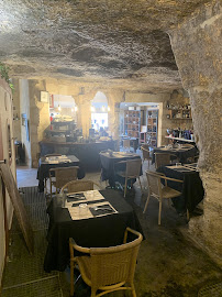 Atmosphère du Restaurant L'Antre Deux Verres à Saint-Émilion - n°8