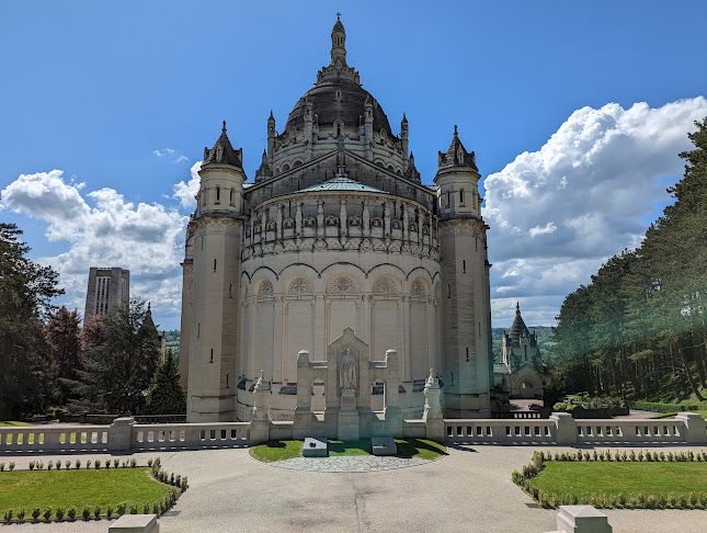 1 Av. Jean XXIII, 14100 Lisieux