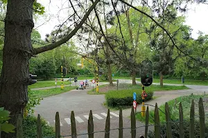 Park Heuvelhof image