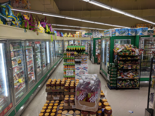 Supermarket «Compare Foods», reviews and photos, 951 Silas Creek Pkwy, Winston-Salem, NC 27127, USA