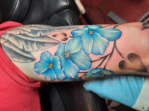 Tattoo Shop «Pork Chop», reviews and photos, 1356 James Jones Ave, Florence, SC 29505, USA