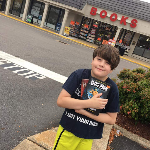 Book Store «Smith Discount Books», reviews and photos, 5237 Providence Rd, Virginia Beach, VA 23464, USA