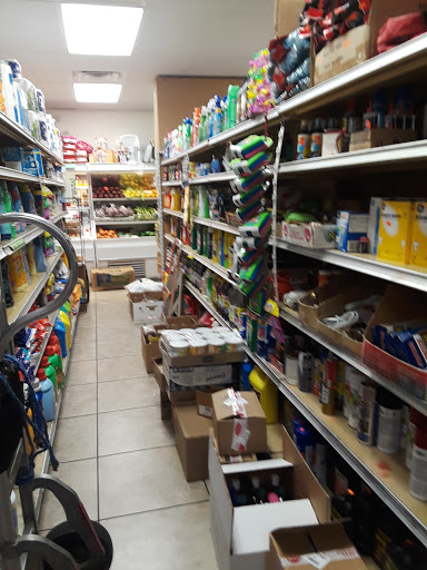 Grocery Store «El Faro Supermarket», reviews and photos, 4338 NW 7th S, Miami, FL 33126, USA