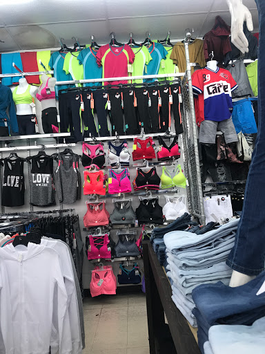 Clothing Store «Gen X Clothing», reviews and photos, 64 Sheridan Blvd, Arvada, CO 80002, USA