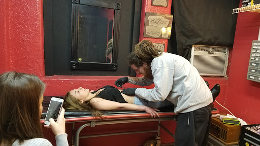 Tattoo Shop «Defiance Tattoos», reviews and photos, 163 E Main St, Kent, OH 44240, USA