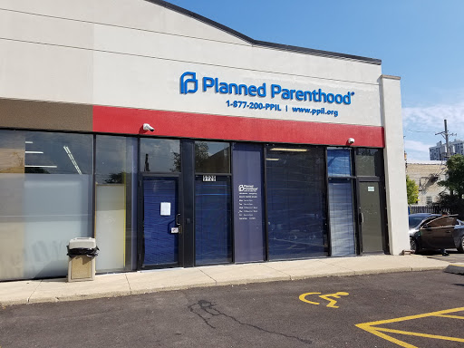 Planned Parenthood - Rogers Park Health Center