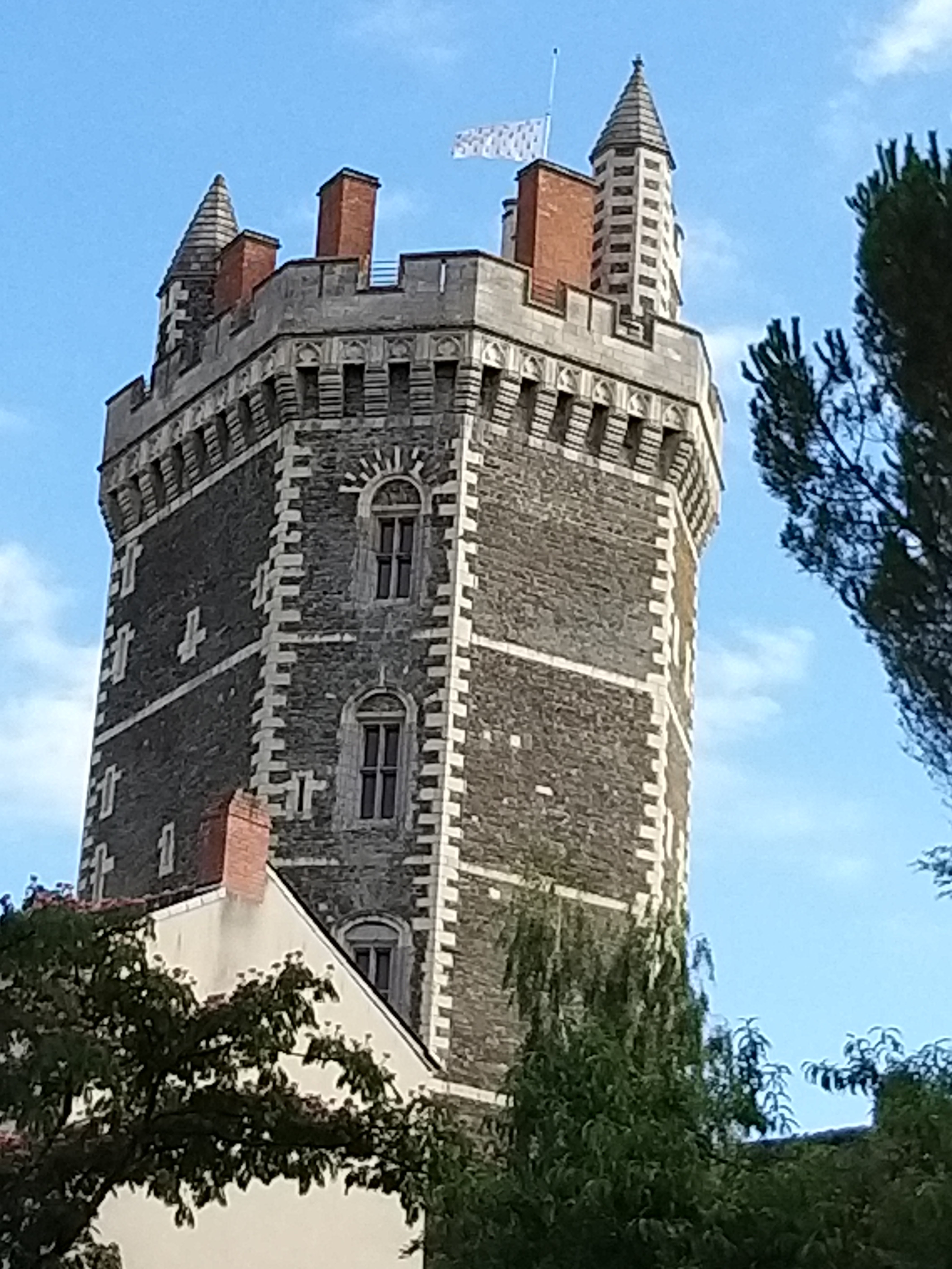 Photo n° 6 de l'avis de DIDINE.a fait le 15/08/2019 à 18:02